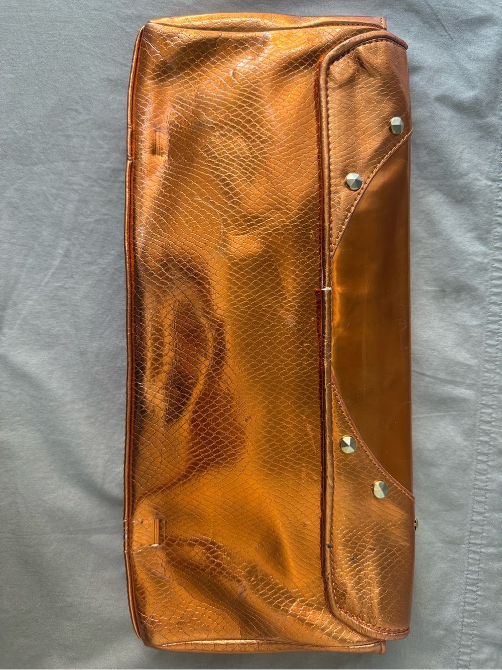 Y2K House of Deréon Metallic Bronze Studded Clutch ✨ - Picture 5 of 17
